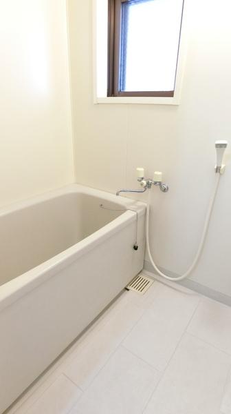 ロードスプリング出来野のバス画像