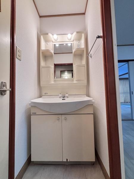 ヴェルドミールの洗面台・洗面所画像