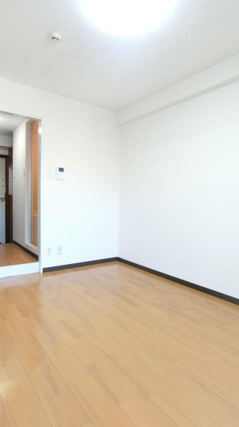 岸谷サンハイムの洋室画像