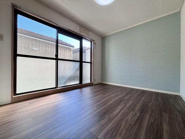 マツダヤビルの洋室画像