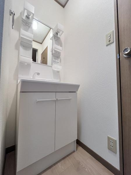 メゾン大島Ｂ棟の洗面台・洗面所画像