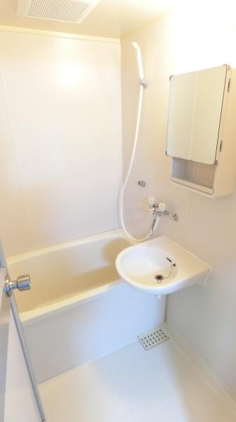 ガーデンハイム相澤のバス画像