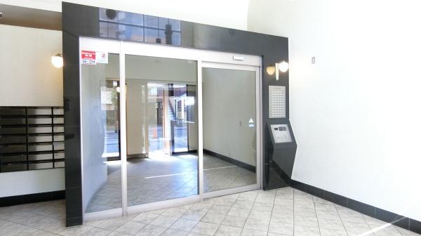 プルミエール多摩川のエントランス画像