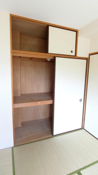 パークサイド青木の収納画像