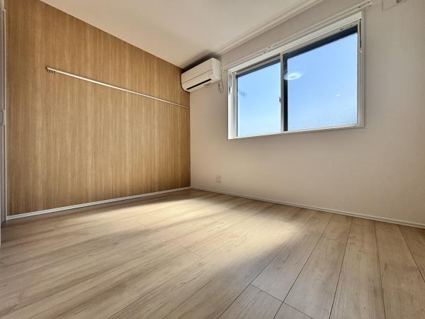 ネロ弘明寺の洋室画像