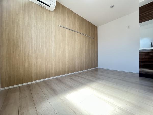 ネロ弘明寺の洋室画像