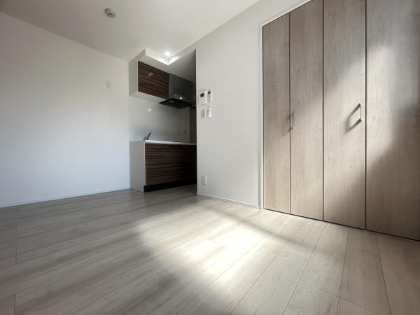 ネロ弘明寺の洋室画像