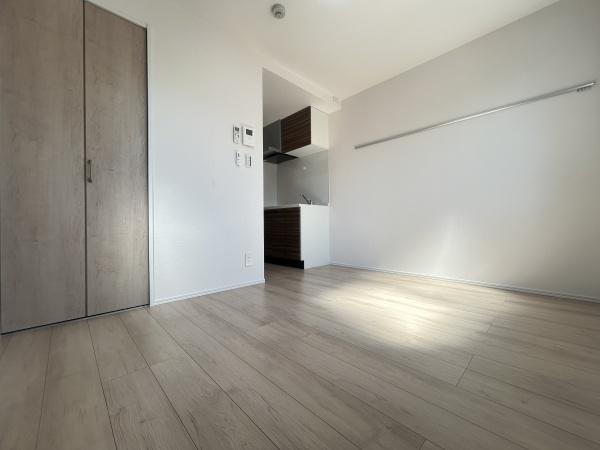 ネロ弘明寺の洋室画像