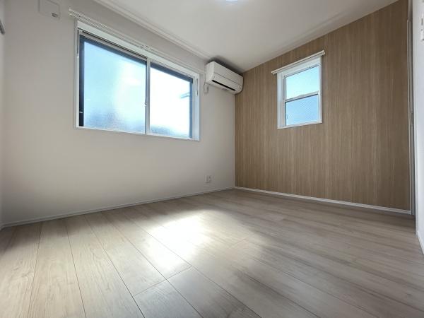 ネロ弘明寺の洋室画像