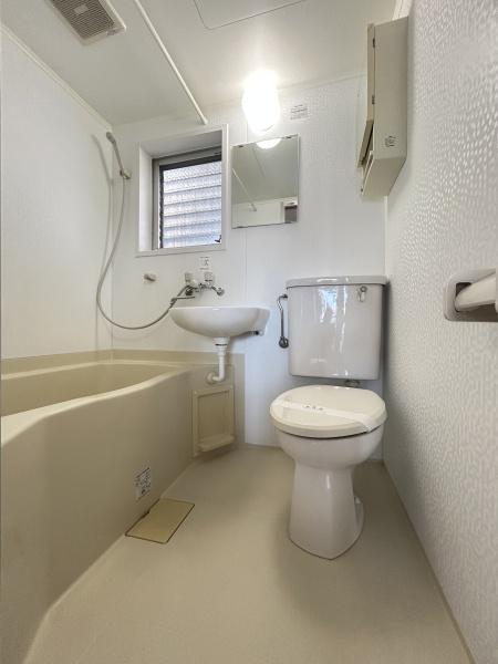 貝塚フラットのバス画像