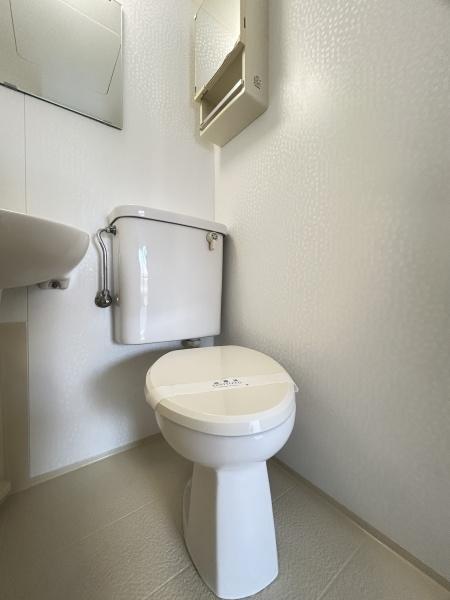 貝塚フラットのトイレ画像