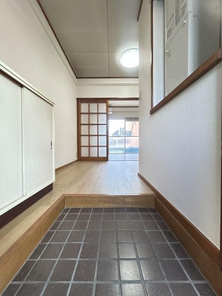 貝塚フラットの玄関画像