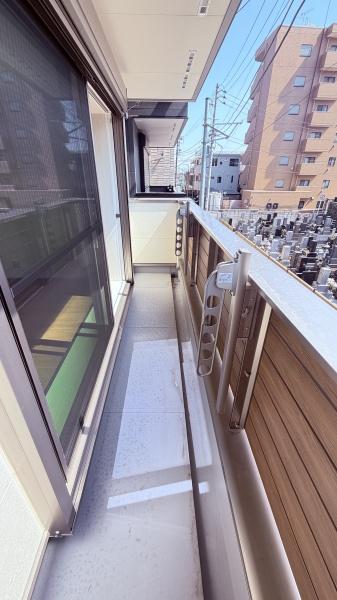 旭町一丁目戸建のバルコニー画像