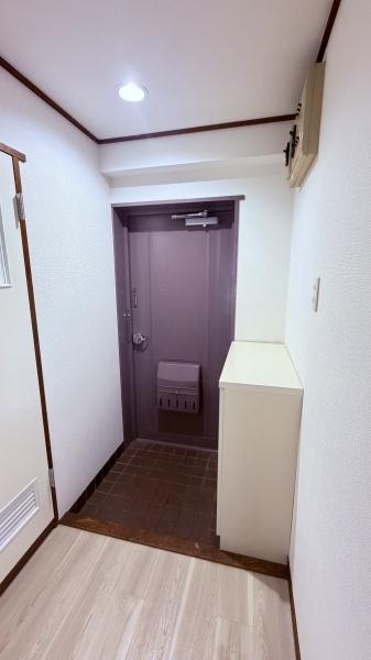 イズミハイツの玄関画像