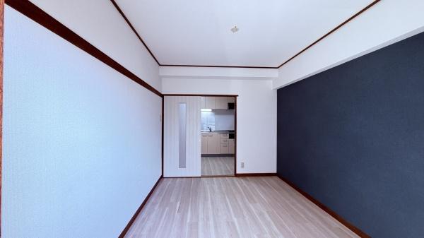 イズミハイツの洋室画像