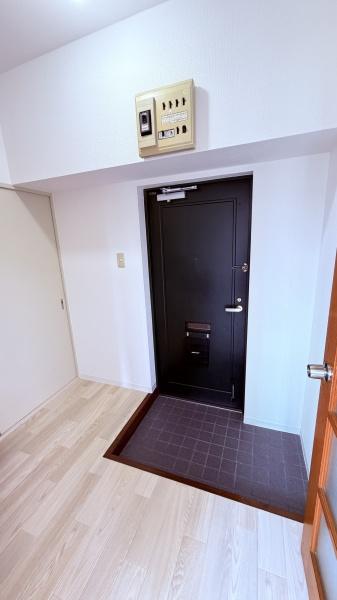 ナリタハイツの玄関画像