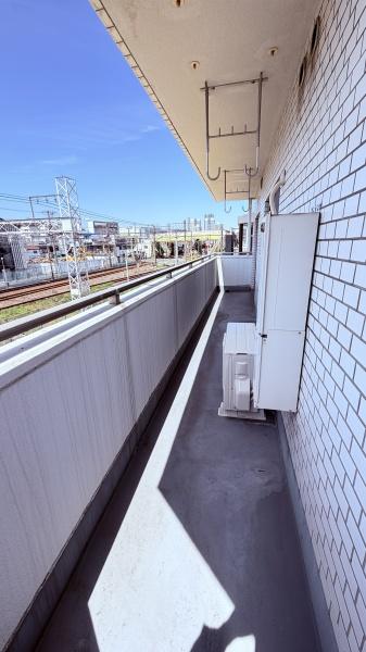 ナリタハイツのバルコニー画像