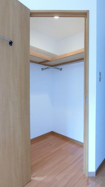 プルミエール多摩川の収納画像