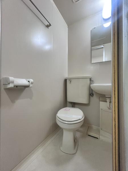 ライオンズマンション新川崎第2のトイレ画像