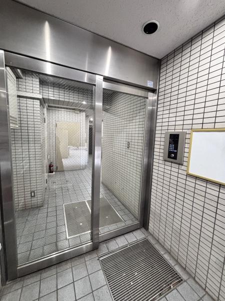 スカイコート川崎第6のエントランス画像