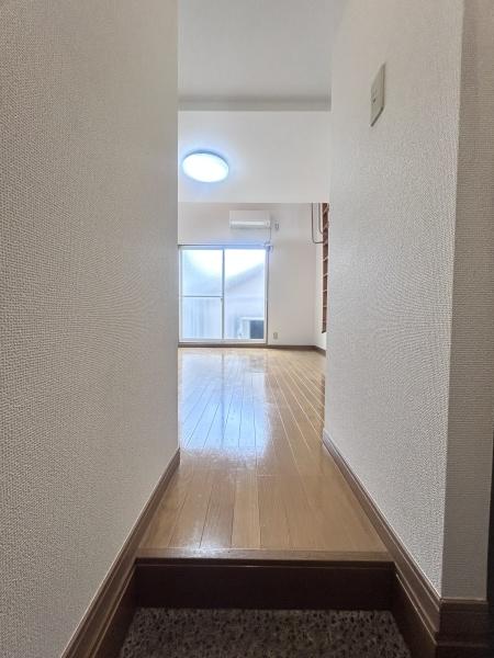コーポラスダイトの玄関画像