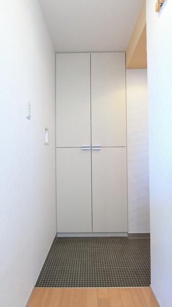 NEO-FLATの玄関画像