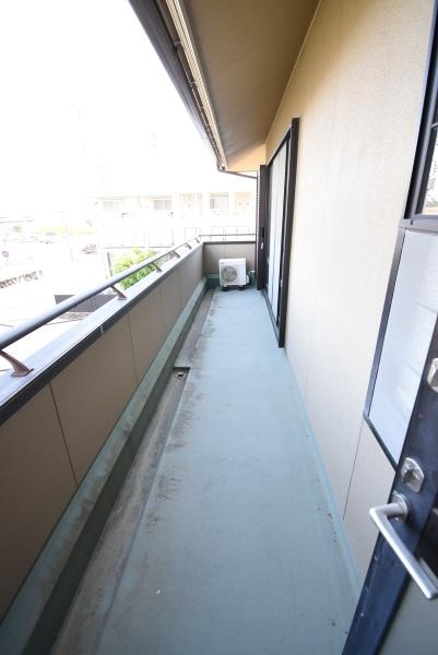 浜松市中央区高丘北3丁目　中古住宅　７ＬＤＫのバルコニー画像