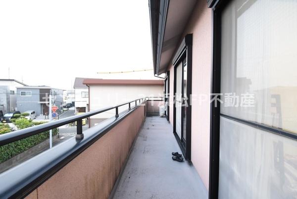 浜松市中央区高塚町中古住宅4SLDK2200万のバルコニー画像