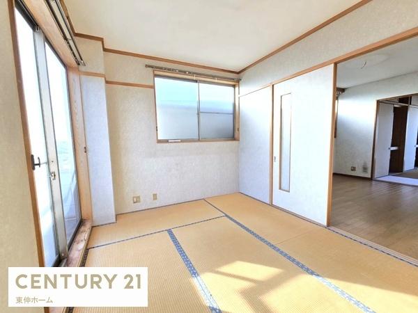 3F:6帖の和室 3F:6帖の和室