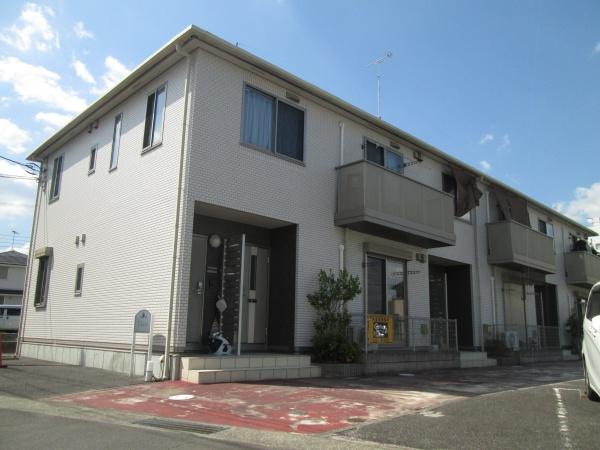南足柄市飯沢のアパートのエントランス画像