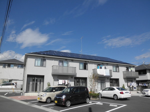 ティアレの駐車場画像