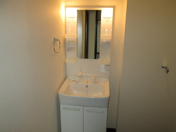 ファンテーヌＡの洗面台・洗面所画像