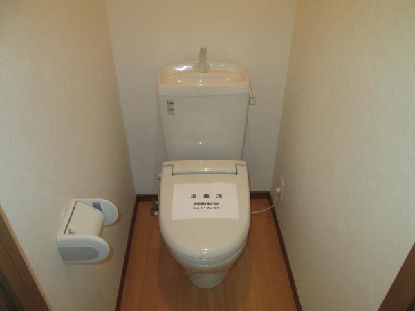 アークジューン・ベリーのトイレ画像