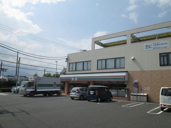 南ニューハイツ2のコンビニ画像