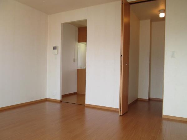 南ニューハイツ2のリビング画像