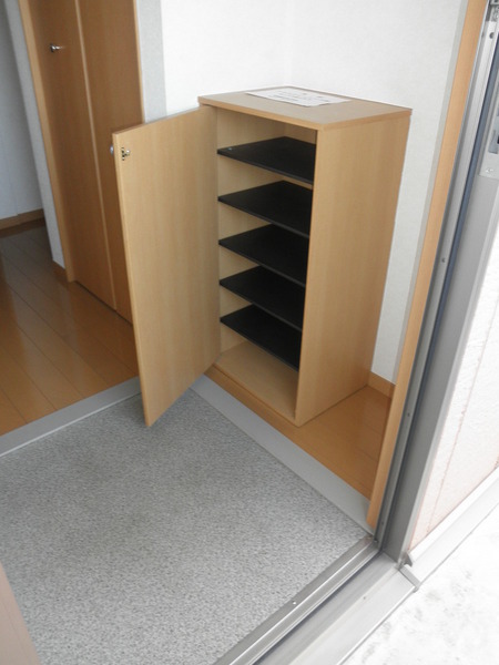 つばさハイツの玄関画像