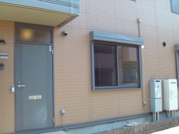 リヴェール中曽根Ｂ棟の玄関画像