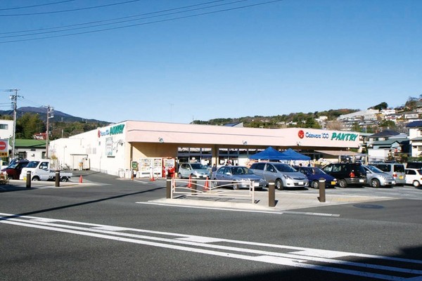 小田原市南町３丁目のマンションのスーパー画像