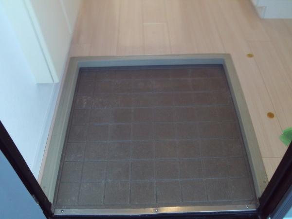 アールシェラトン木村の玄関画像