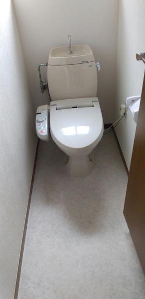 高橋邸のトイレ画像
