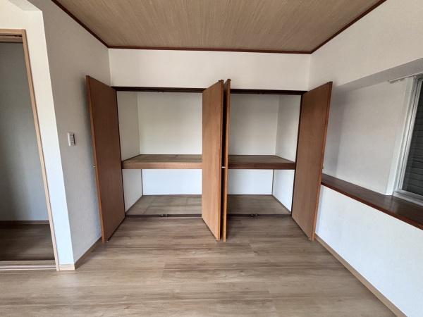 鳩山戸建ての収納画像