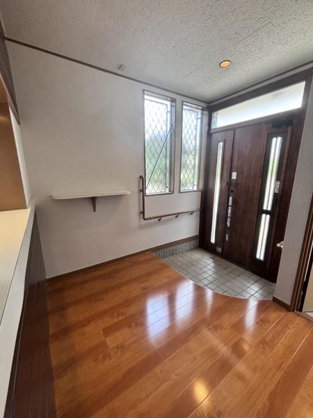 並木邸の玄関画像