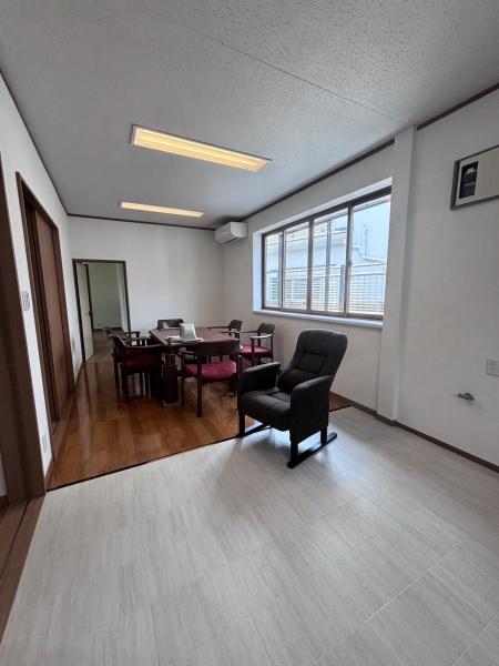 並木邸のリビング画像