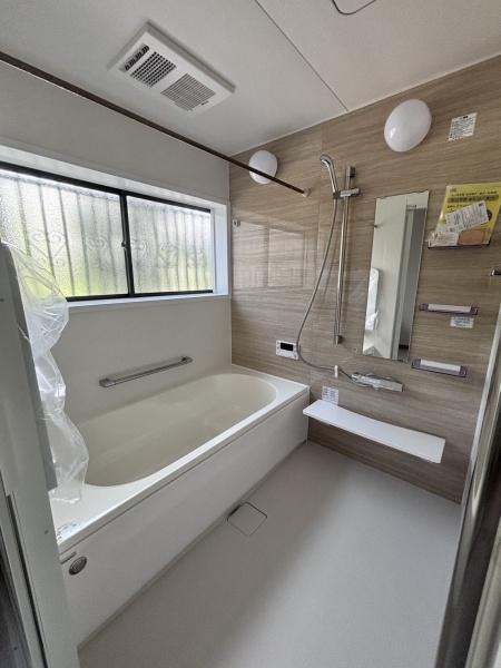 並木邸のバス画像