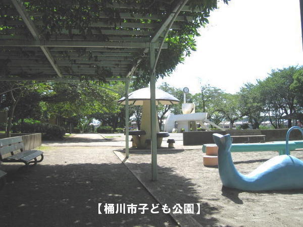 瀧林邸の公園画像