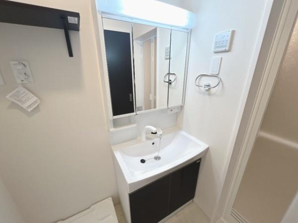 ilevillage（イラヴィラージェ）の洗面台・洗面所画像