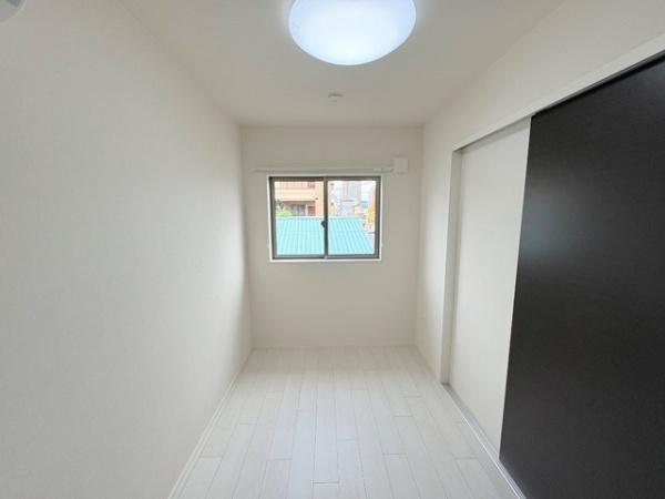 ilevillage(イルビラージュ)の洋室画像