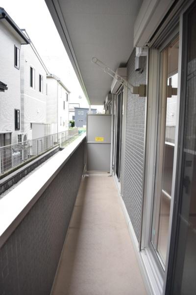 ブライトネスのバルコニー画像