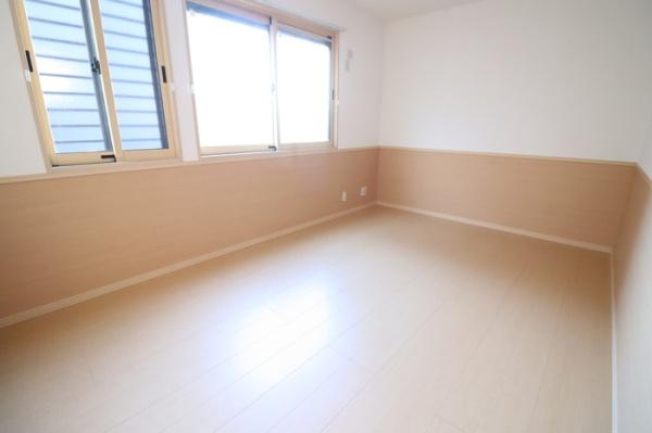 パティオ　ロサの洋室画像