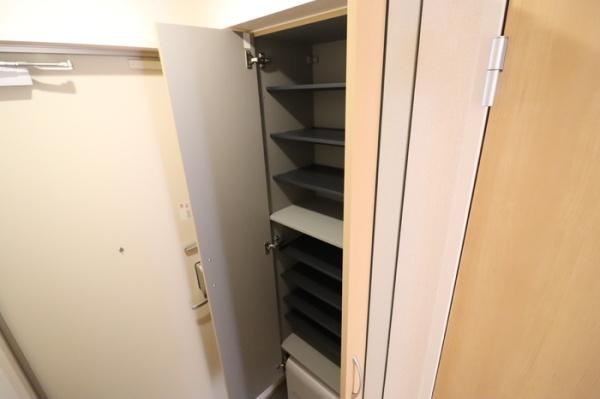 第１０グリーンハイツの玄関画像